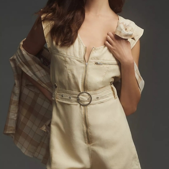 NWOT Anthropologie Pilcro Belted V-Neck Romper - Picture 2 of 8